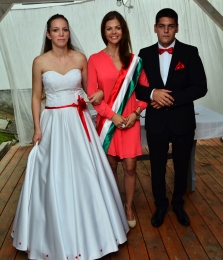 Vivien és Janó esküvői szertartása 