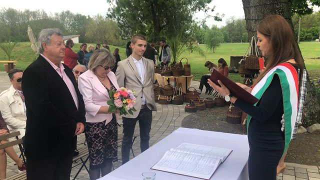 kratancsiktundefogadalomegujitasalomszertartas