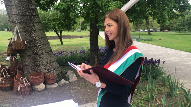 fogadalommegerositéshazassagievfordulorakratansiktundeszeretartasvezeto