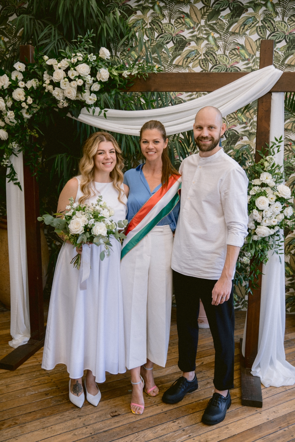 Hungarian-English ceremony of Marija and Tibor | Heningway Restaurant Budapest