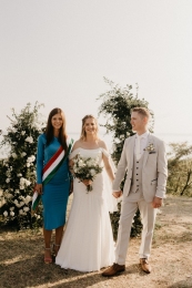 Ramóna és Dave magyar-angol nyelvű esüvői szertartása | Pátzay Borvilla Badacsonytomaj